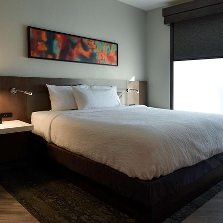 Hilton Garden Inn Louisville Mall Of St. Matthews Eksteriør bilde