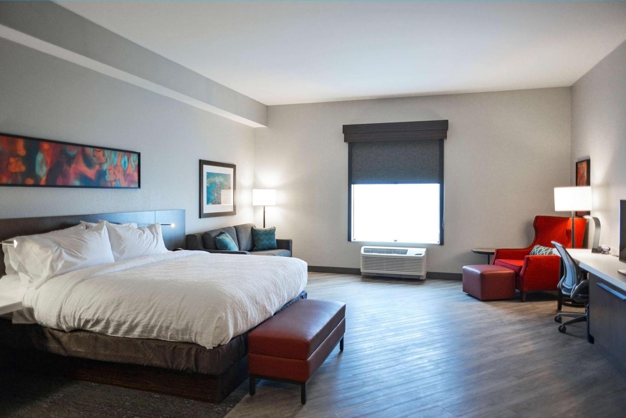 Hilton Garden Inn Louisville Mall Of St. Matthews Eksteriør bilde